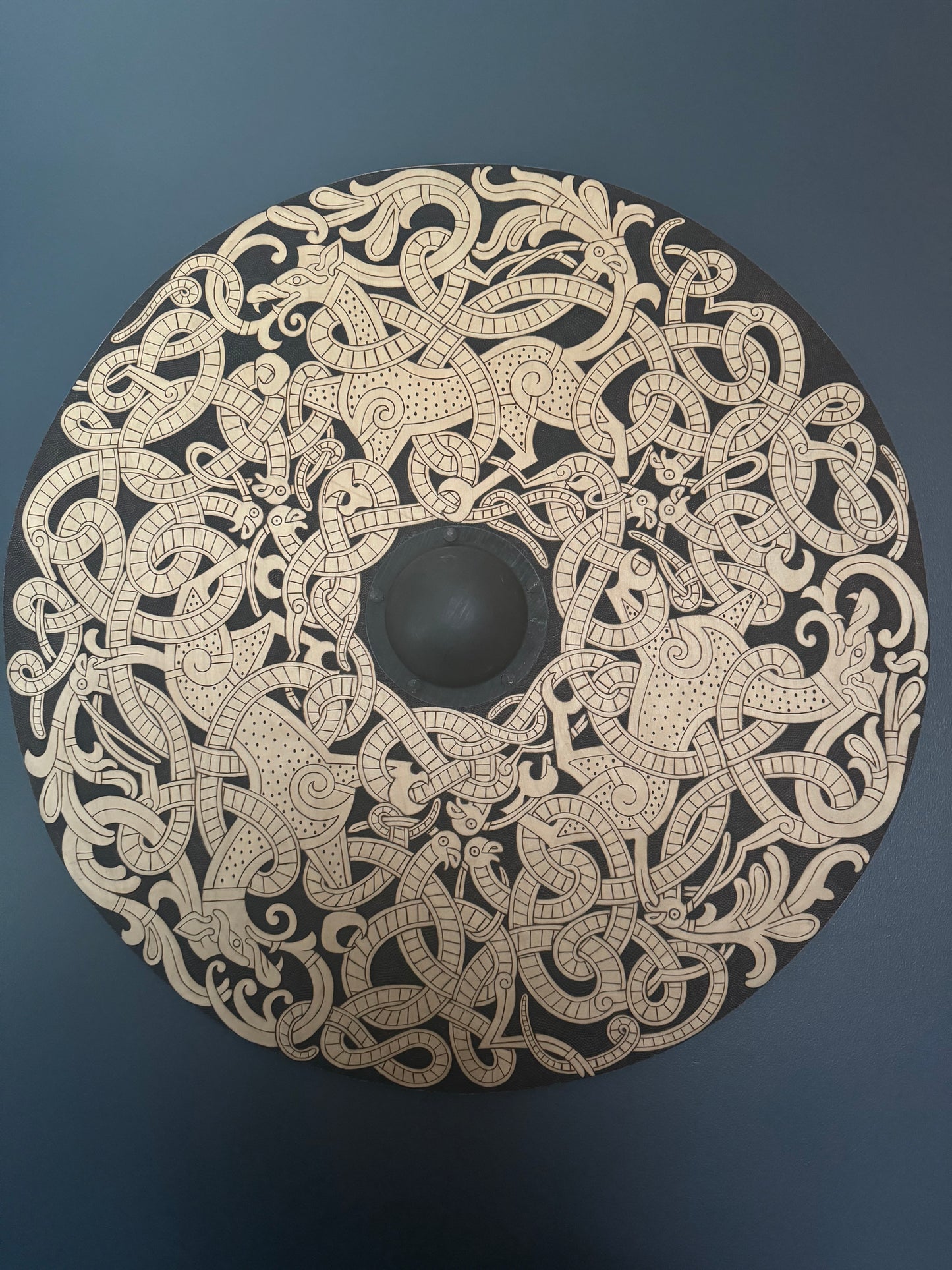 Jelling shield